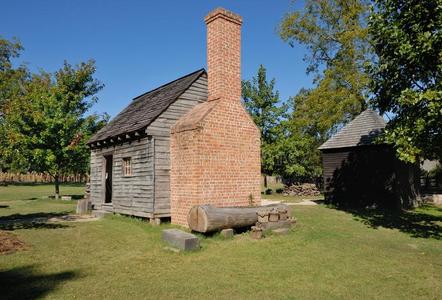 威廉斯堡小屋