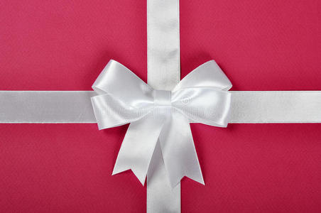 白丝带蝴蝶结照片