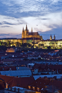 晚上的布拉格城堡