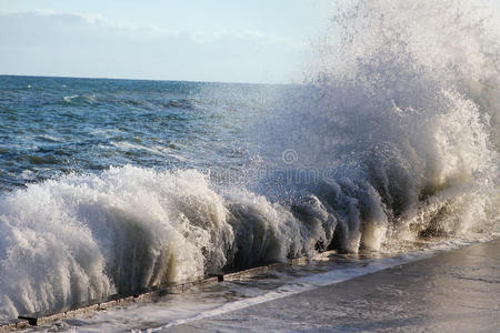 海上波浪