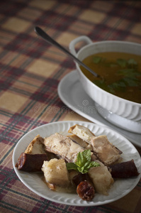 葡萄牙食品sopa da panela