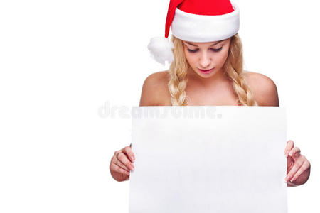 戴着圣诞帽拿着空木板的女人