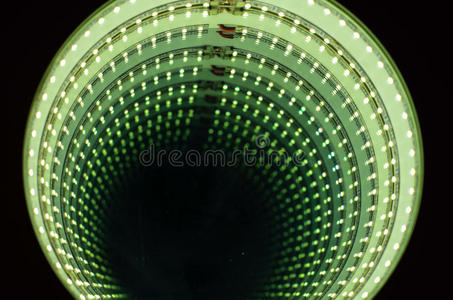 无限隧道图片