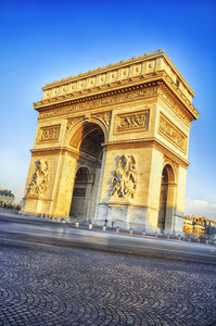巴黎凯旋门，