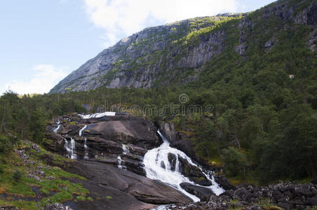 挪威的高山瀑布