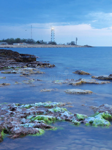 明亮的海景