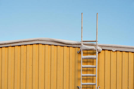 金属 天空 木材 建筑 复制 外观 梯子 阳光 冬天