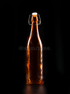 透明橙色瓶