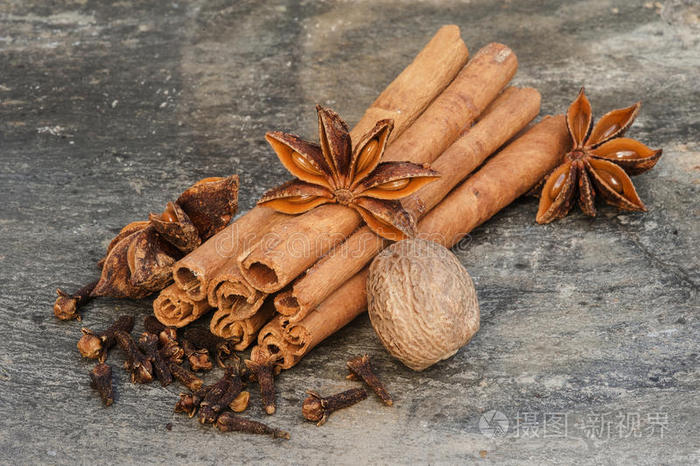丁香肉桂八角茴香肉豆蔻