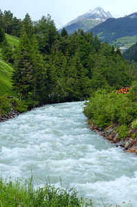 西尔弗雷塔阿尔卑斯山夏季景观，奥地利
