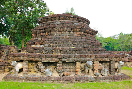 苏霍泰历史公园寺庙遗址