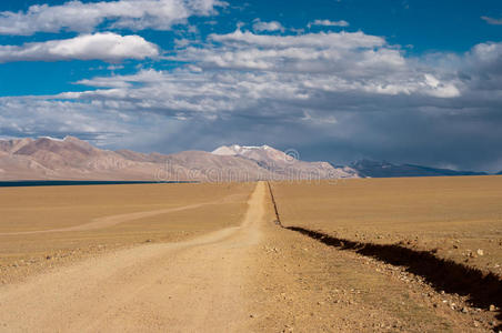 上山路