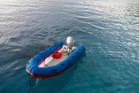 思密兰岛充气船