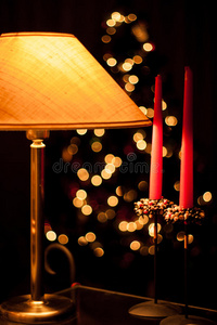 圣诞雪橇和蜡烛