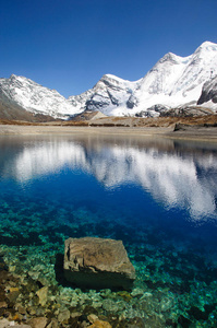 雪山湖