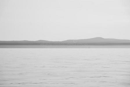 海天与陆地地平线