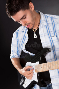 吉他歌手