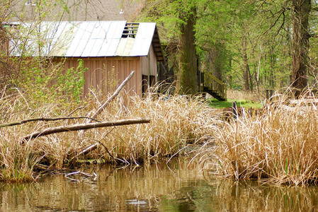 雷尔福特湖小屋