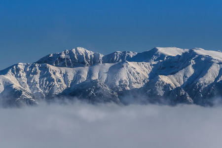 冬季山地景观