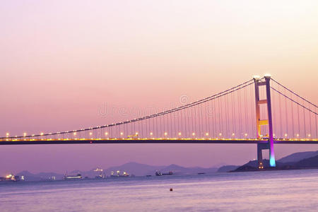 日落时分的香港大桥