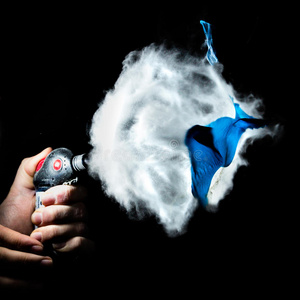 爆气球爆炸照片