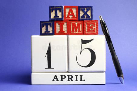 保存日期，4月15日，美国纳税日