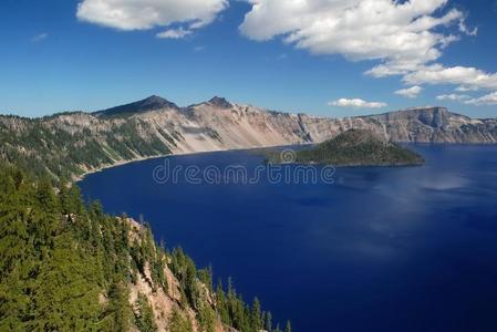 美国俄勒冈州火山口湖