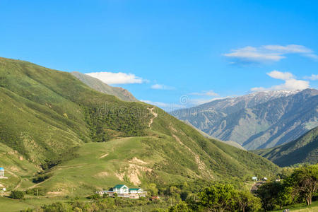 峡谷自然全景图