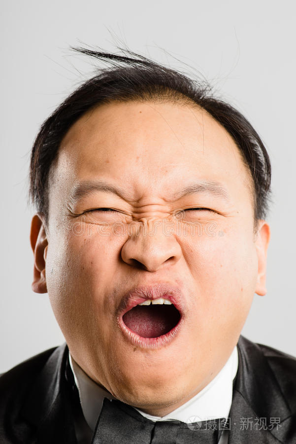 搞笑人像真人高清灰色背景照片-正版商用图片0mra08-摄图新视界