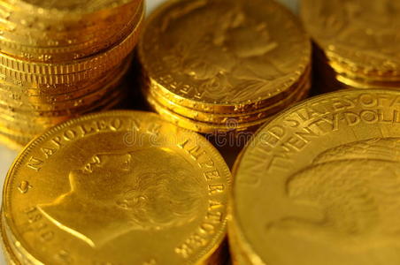 很多金币图片