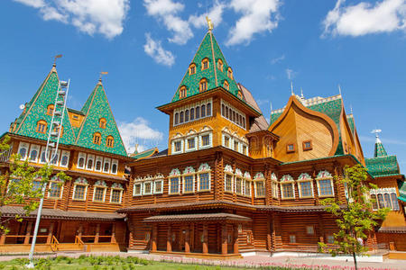 科洛门斯克美丽的木制宫殿