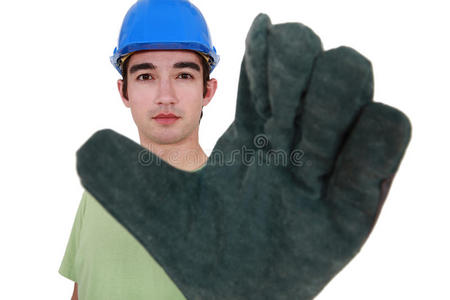 戴手套的工匠