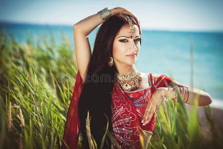 美丽的印第安女人。阿拉伯新娘。