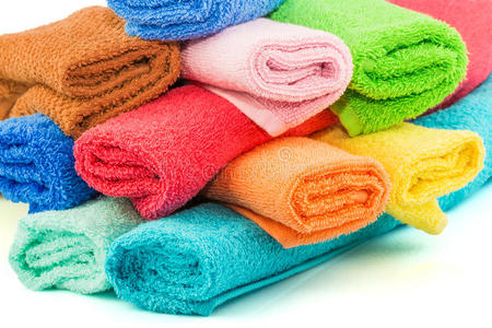 一堆彩色毛巾