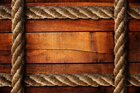 木材纹理和绳索