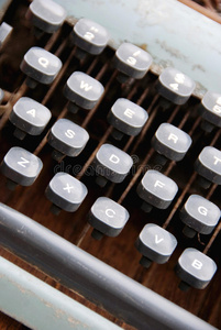老式打字机。
