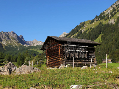 拉伊蒂肯山脉的阿尔卑斯小屋