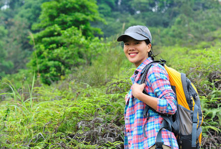 女登山客