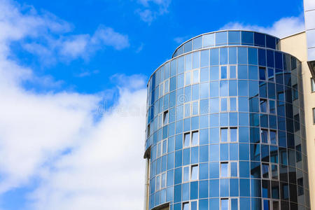 摩天大楼的现代蓝色玻璃墙图片