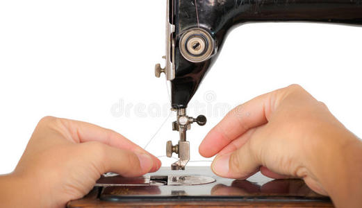 缝纫机线给老式缝纫机穿线照片