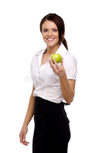 女商人拿着苹果对着镜头