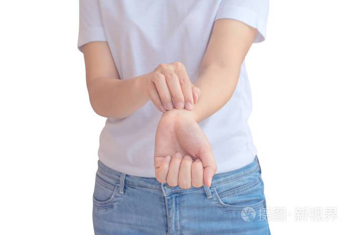 女人抓手腕