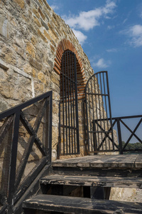 堡垒塔的部分从军事城堡 Dimum, 保加利亚