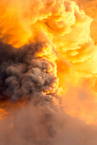 通古拉瓦火山超级强大爆炸图片