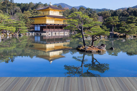 美丽的日本标志在日本京都的金阁寺 金阁