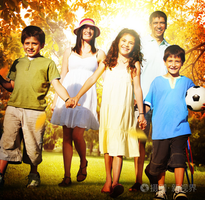 家庭的父母孩子团结