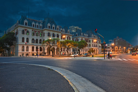 布宜诺斯艾利斯的夜晚修筑旧 Hdr