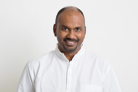 印度男性思维散漫随意图片