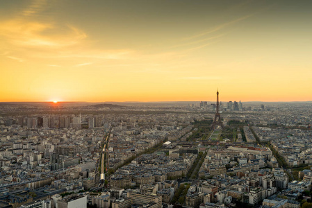 艾菲尔铁塔，巴黎法国