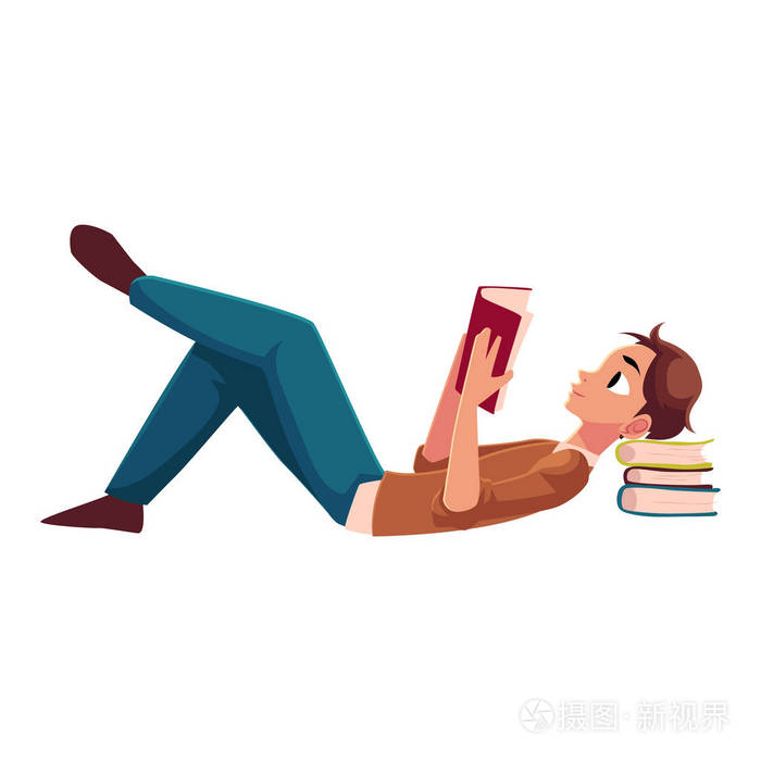 年轻的男子,躺在地上的男孩看书